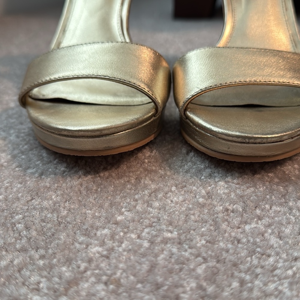 Lilly Pulitzer Gold Wedge Sandals - Picture 6 of 6